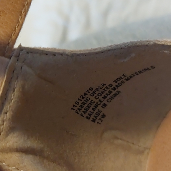 Rhinestone Nude coloured high heels - Picture 4 of 4